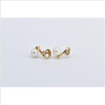 14K Vintage Pearl Diamond Swirl Fashion Stud Yellow Gold Earrings