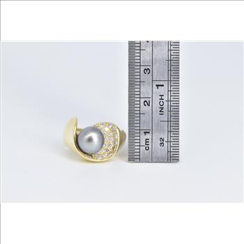 18K 0.50 Ctw Diamond Pearl Tahitian Pearl Vintage Yellow Gold Ring, Size 6.5