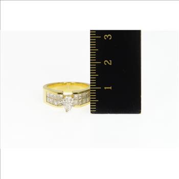 18K 0.86 Ctw Coffin Diamond Princess Engagement Yellow Gold Ring, Size 6.5