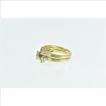 18K 1.01 Ctw Pear Diamond Chevron Engagement Yellow Gold Ring, Size 6.75