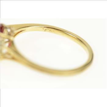 18K 1.10 Ctw Pear Ruby Diamond Engagement Yellow Gold Ring, Size 9
