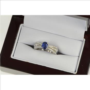 18K 1.40 Ctw F Lau Sapphire Diamond Engagement White Gold Ring, Size 7