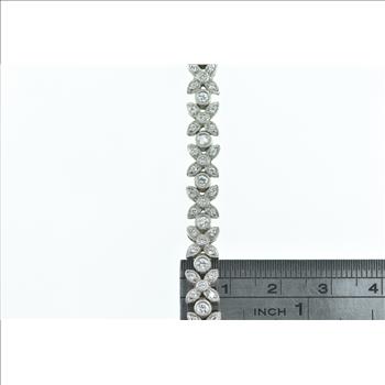 18K 3.80 Ctw Flower Diamond Cluster Chain White Gold Necklace 17.5