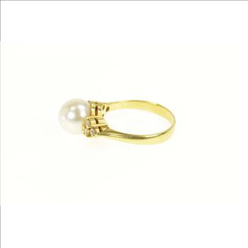 18K Pearl 0.24 Ctw Diamond Classic Engagement Yellow Gold Ring, Size 8.25