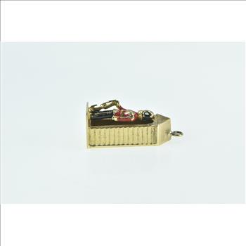 9K 3D Enamel London Kings Guard Tower of London Yellow Gold Charm/Pendant