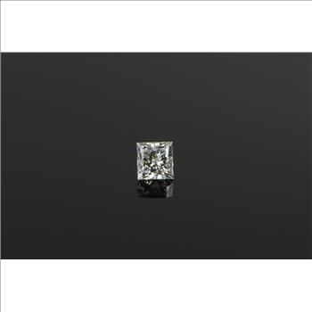 GIA 0.39 Ct Princess Cut F Color SI2 Clarity Diamond