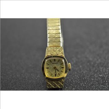Seiko Gold Plated Etched Texture 12.9x12.9mm Face Marked SGP + Stainless- Vintage Ladies Wrist Watch
