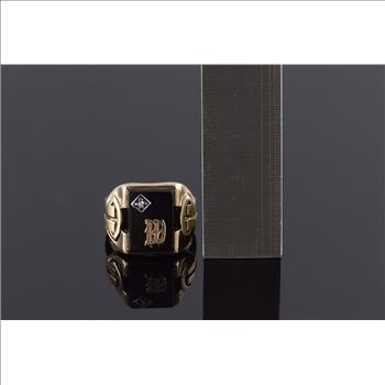 Starts @ Cost - 10K Onyx Diamond Accented W Letter Monogram Men's Yellow Gold Ring, Size 10