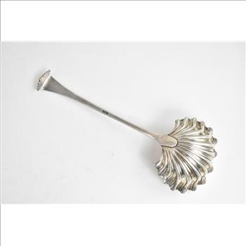 Sterling Silver 1951 Thomas Bradbury & Sons Scallop Shell Ladle