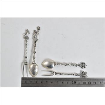 Sterling Silver Lion Statue Hors D'oeuvres Demitasse Spoon Set (8 pcs)
