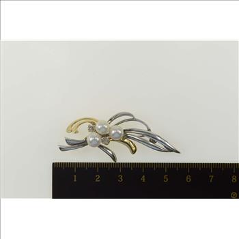 Sterling Silver Retro Two Tone Pearl Diamond Accent Swirl Pendant/Pin