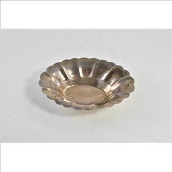 Sterling Silver Scalloped L Bros Candy Ring Oval Dish
