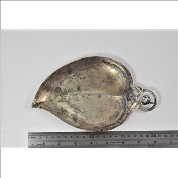 Sterling Silver Suzuyo Mid Century Ornate Leaf Plate Dish