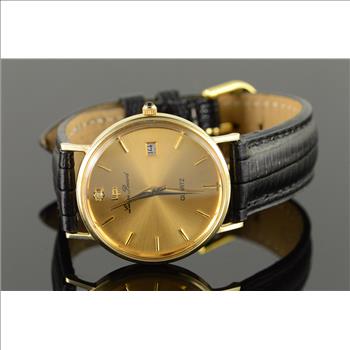 Vintage Lucien Piccard 33mm Quartz Date Wrist Watch - Men's