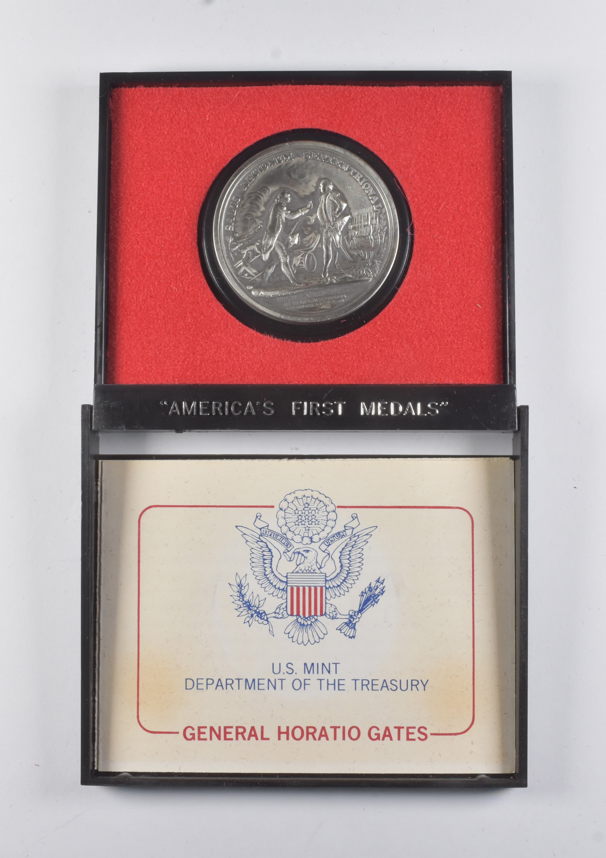 1976 1776 Bicentennial Official US Mint Historic Commemorative Medal