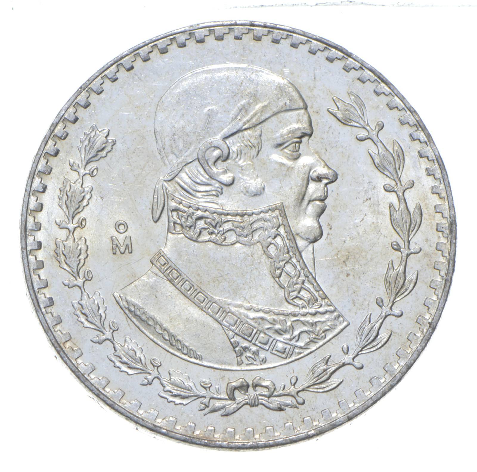 Choice Uncirculated 1959 Mexico Mexican Un Peso Silver Coin LARGE