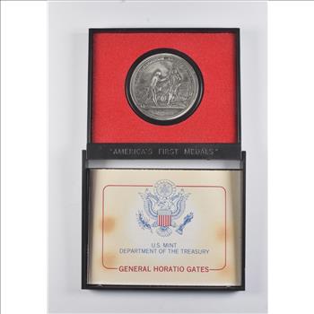 1976 1776 Bicentennial Official US Mint Historic Commemorative Medal