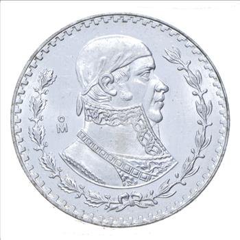 Choice Uncirculated - 1961 Mexico Mexican Un Peso Silver Coin - LARGE