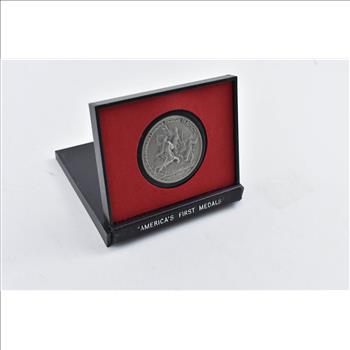 United States Mint Issued American History Medal - Medallion