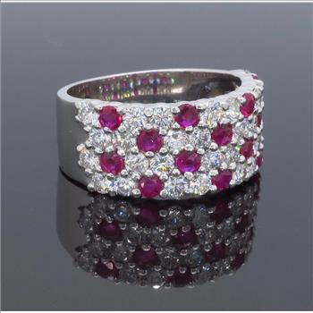 Stunning Diamond & Ruby Ring