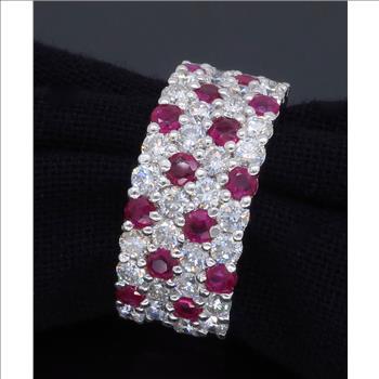 Stunning Diamond & Ruby Ring