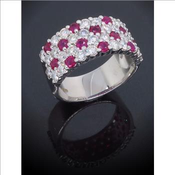 Stunning Diamond & Ruby Ring
