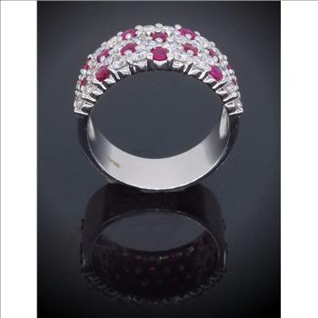 Stunning Diamond & Ruby Ring