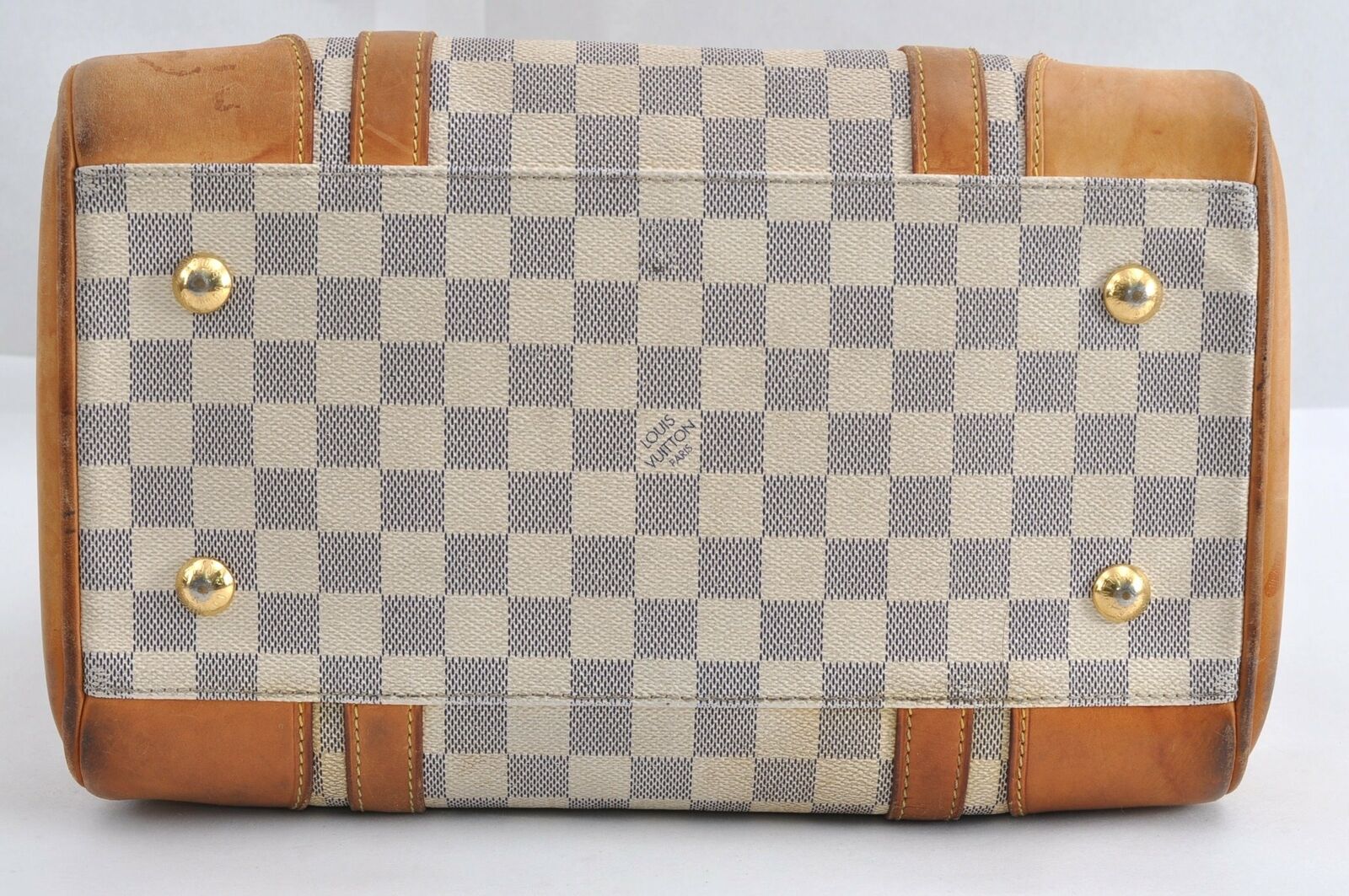 PRICE DROP to 499 Louis Vuitton Damier Azur Berkeley HandBag MSRP