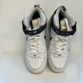 Nike Air Force 1 Mid LV8 'White Black'