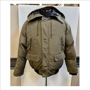 Tumi Tech Essential Gear Down Bomber Coat, M