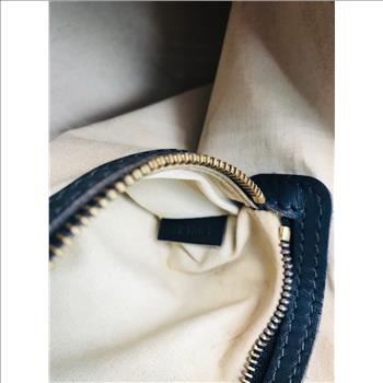 LOUIS VUITTON Almaron Monogram HandbagMSRP $2500