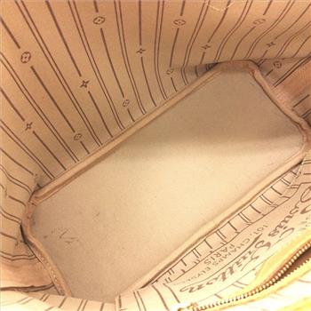 Louis Vuitton Neverfull PM