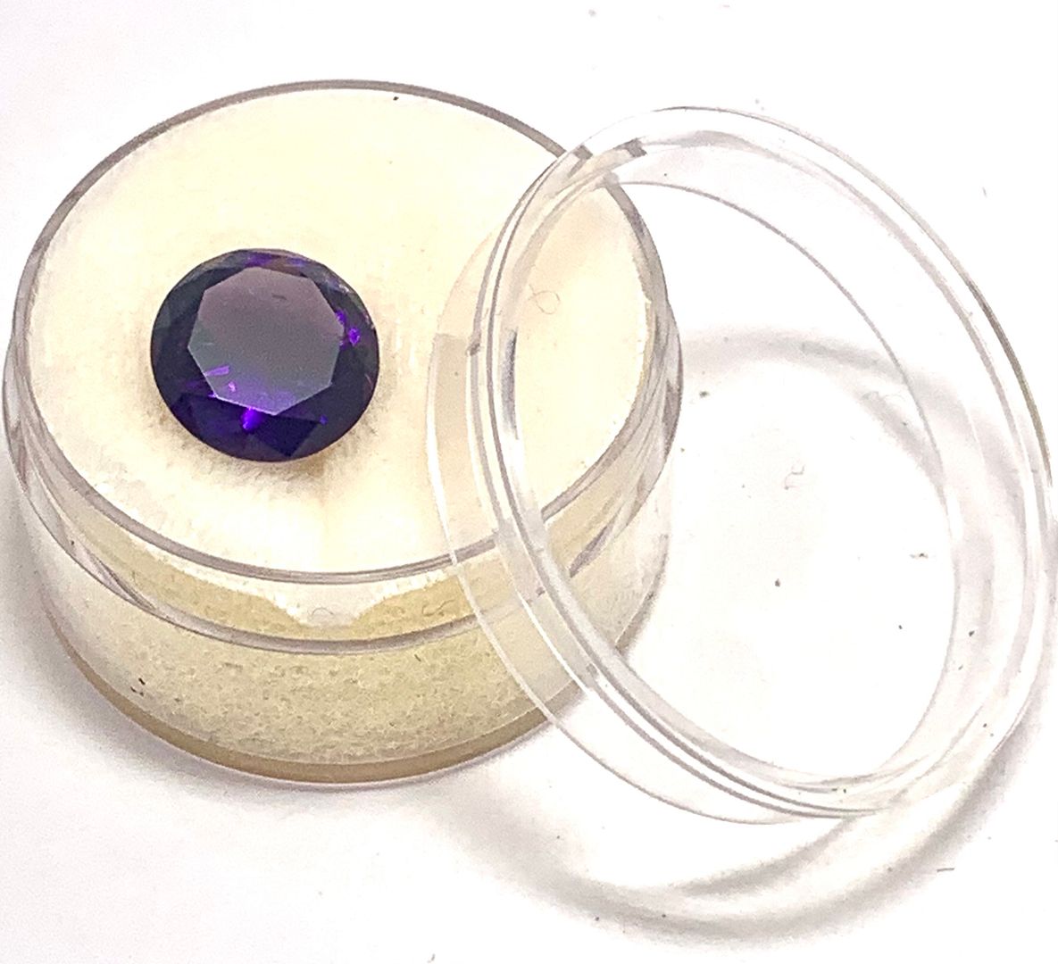 $245 Retail 3.60ctw Natural  Brazilian Amethyst Loose Gemstone 10X10mm