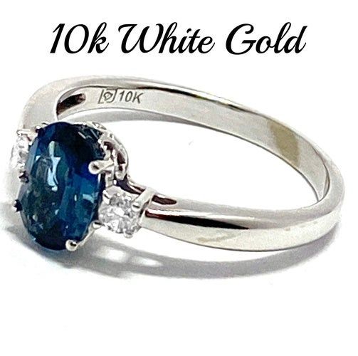 10k White Gold, 0.11ct Genuine Diamond & 1.50ct London Blue Topaz Ring Size 5.5