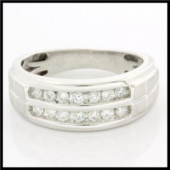10k White Gold, 0.25ctw Natural Diamonds Ring size 7