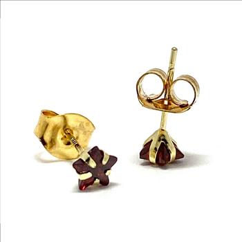 10k Yellow Gold 4mm Star Cut Garnet Stud Earrings Beautifully Dainty