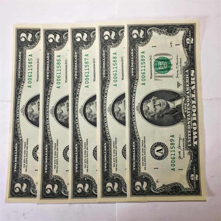 Lot of Five Series 2017A $2 CONSECUTIVELY NUMBERED Federal Reserve ...