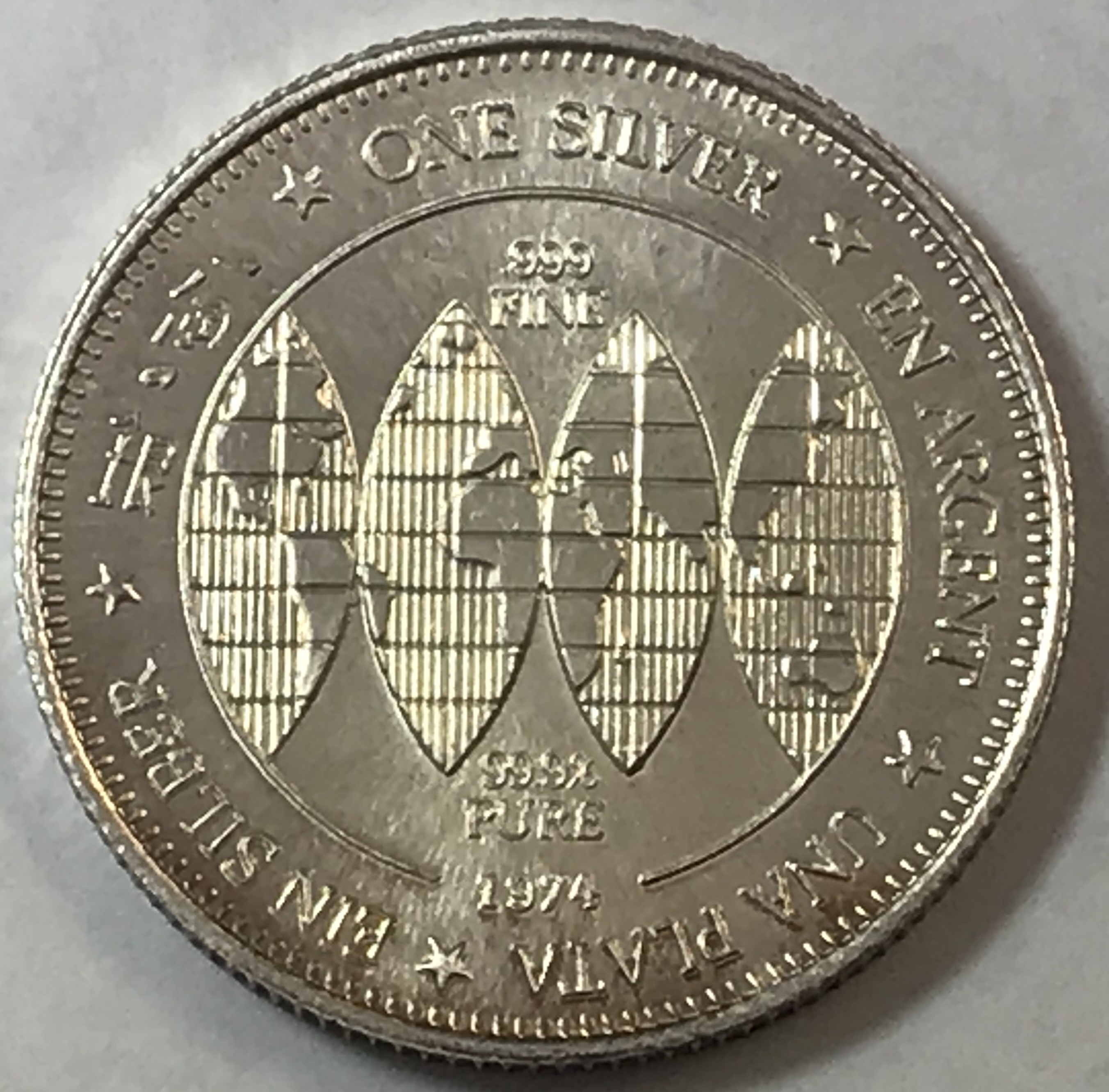 1974 California Silver World Trade Unit 1 oz .999 Fine Silver Round