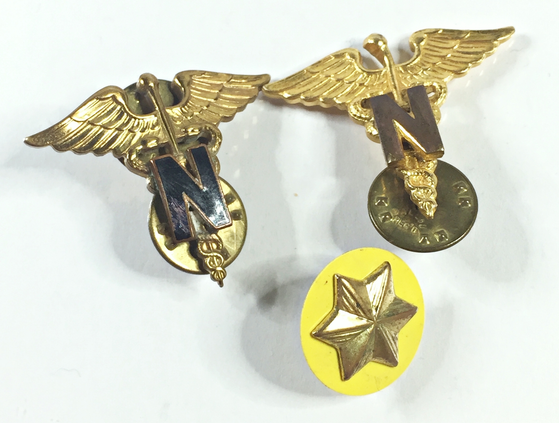 Lot of Four Nursing/Star Gold Layered Military Lapel Pins Property Room