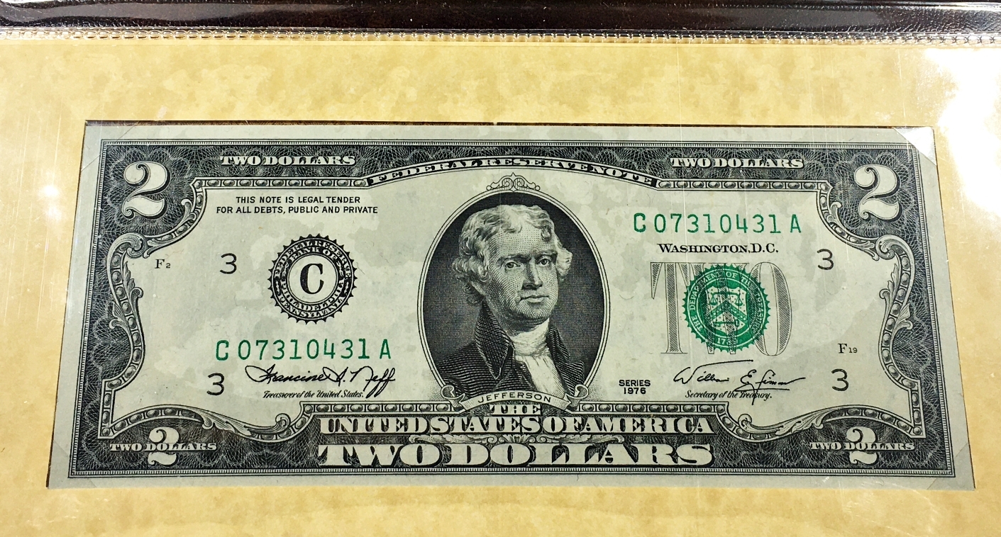 Series 1976 US Bicentennial $2 Federal Reserve Note; Philadelphia, PA ...