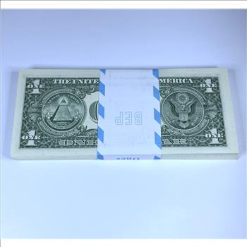 100 Crisp Uncirculated, Consecutive Serial Number Star Notes Complete Strap of 100