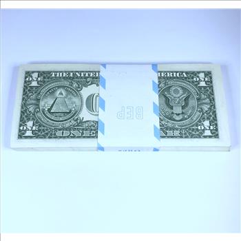 100 Crisp Uncirculated, Consecutive Serial Number Star Notes Complete Strap of 100