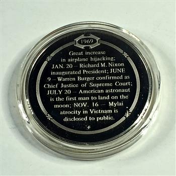 1.2 oz Proof Sterling Silver Historical Commemorative Medallion*Americans Make First Moon Landing*In Capsule