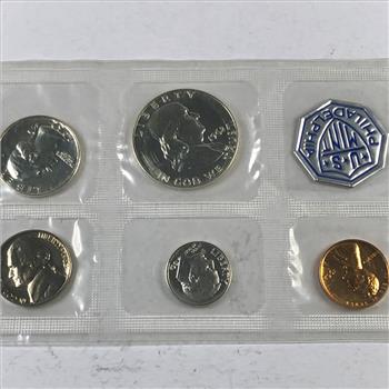 1962 United States Mint Proof Coin Set*Like New in Original US Mint Packaging