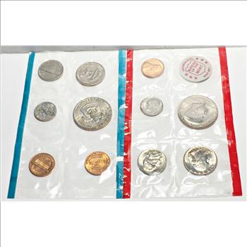 1971 United States Mint Uncirculated Coin Set*Both P & D Mint Marks*In Original US Mint Packaging