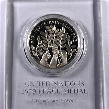 1979 Sterling Silver Proof United Nations Peace Medal*In Original  Packaging with COA*Struck at the Franklin Mint