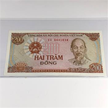 1987 Vietnam 200 Dong Banknote*Crisp Uncirculated