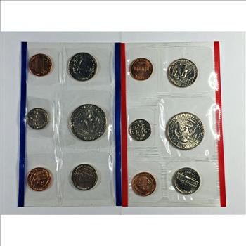 1988 United States Mint Uncirculated Coin Set*Includes Both P and D Mint Marks*In Original Packaging