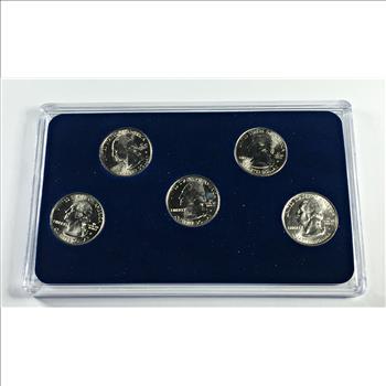 1999 Philadelphia Mint Commemorative State Quarters*Uncirculated in Custom Holder