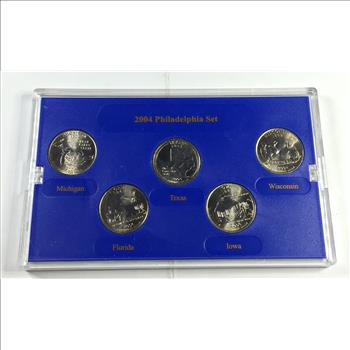 2004 Philadelphia Mint Edition State Quarter Collection*Set of Five Quarters in Custom Holder and Box